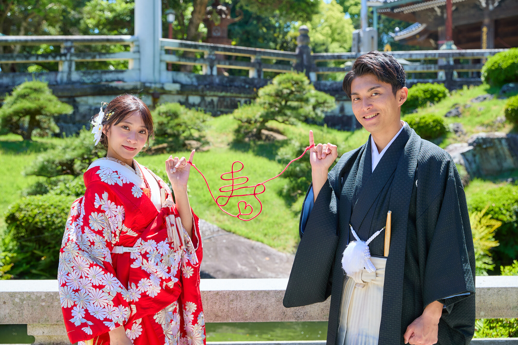 七五三・お宮参り・成人式・ブライダルなど出張撮影いたします。
